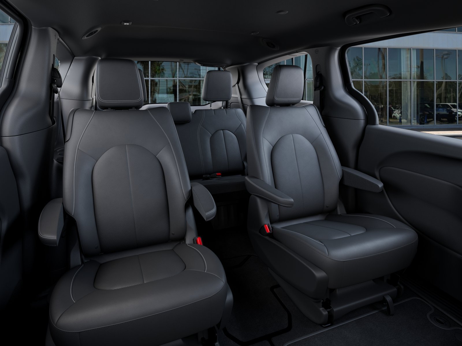 New 2027 Diamond Black Crystal Pearlcoat Chrysler Select image 41