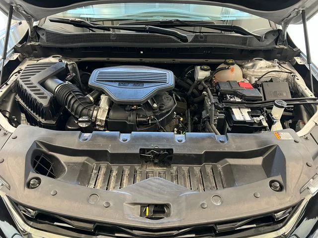 Used 2021 Silver Ice Metallic Chevrolet RS image 55