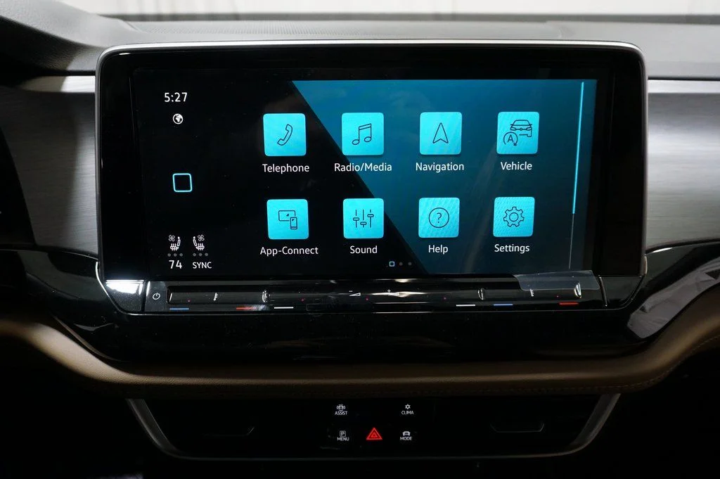 2025 Volkswagen Atlas Cross Sport SE w/Tech - Photo 15