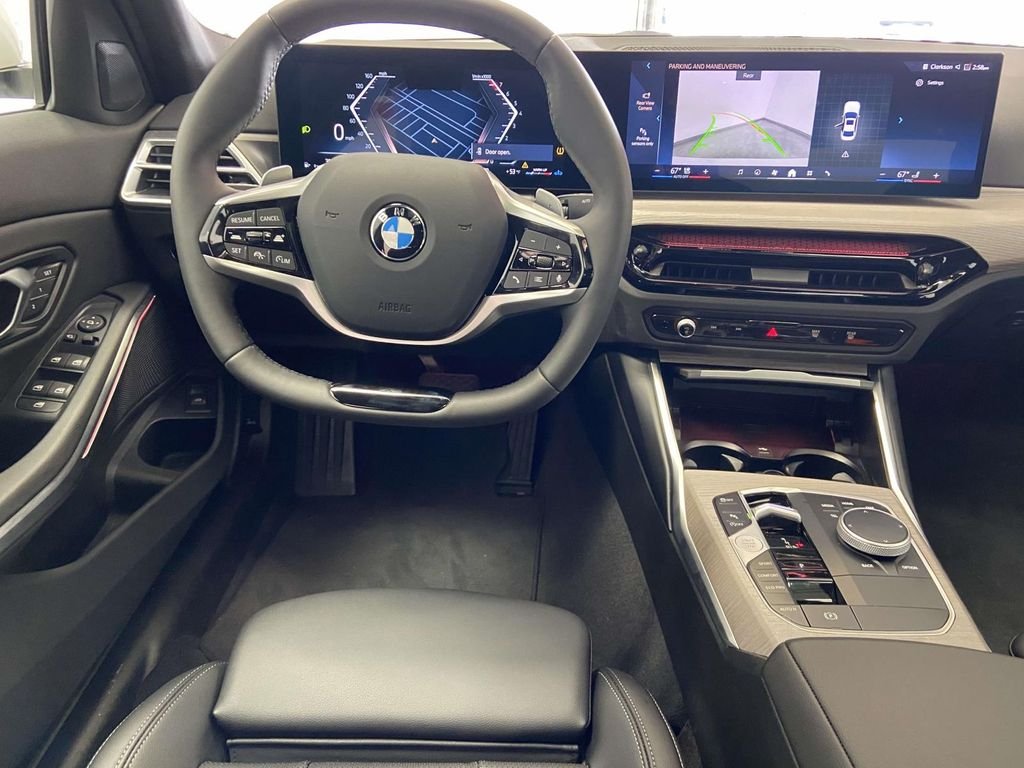 2025 BMW 3 Series 330i - Photo 10