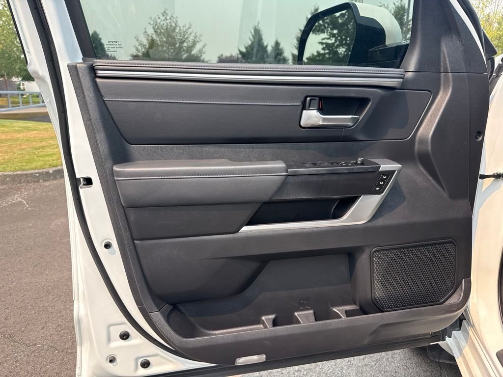Used 2024 Wind Chill Pearl Toyota Platinum image 19