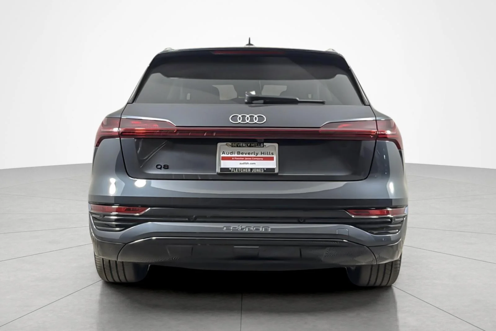 Used 2024 Manhattan Gray Metallic Audi Premium quattro image 4