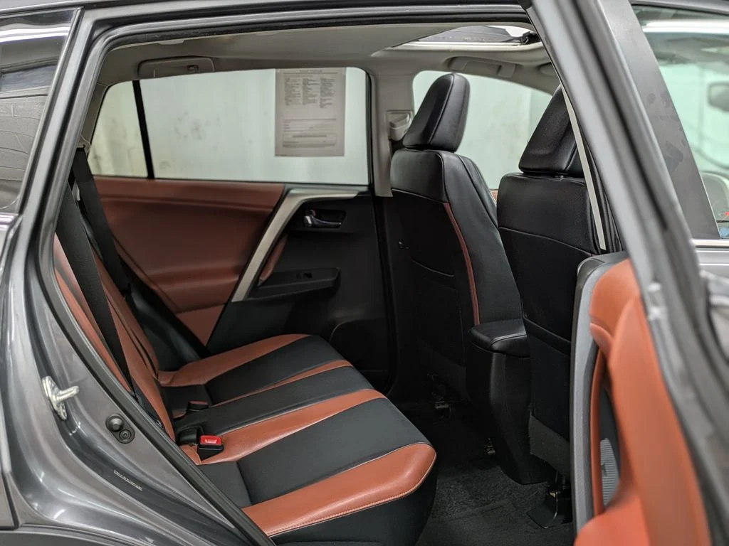 Used 2013 Gray Toyota Limited image 22