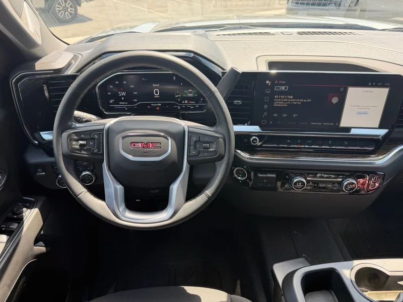 Used 2024 Sterling Metallic GMC Elevation image 15