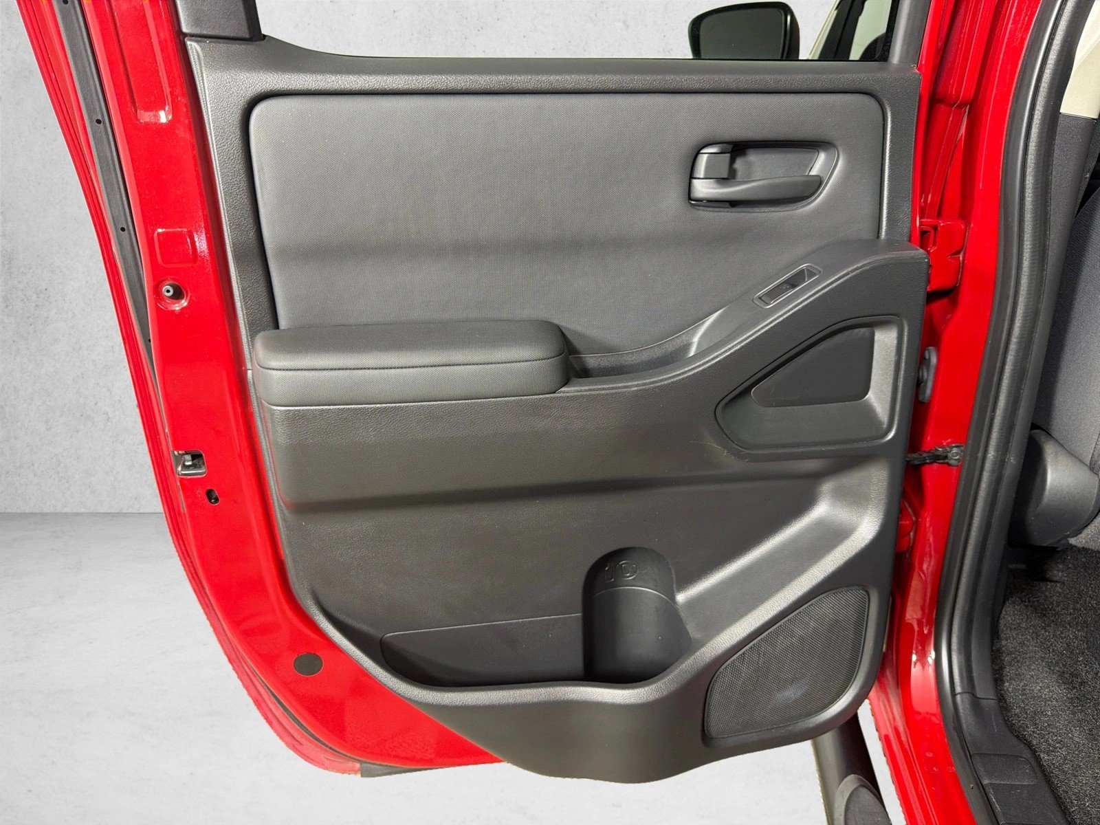 Used 2022 Red Alert Nissan S image 21