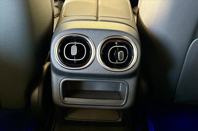 New 2026 Black Mercedes-Benz GLC 300 image 51
