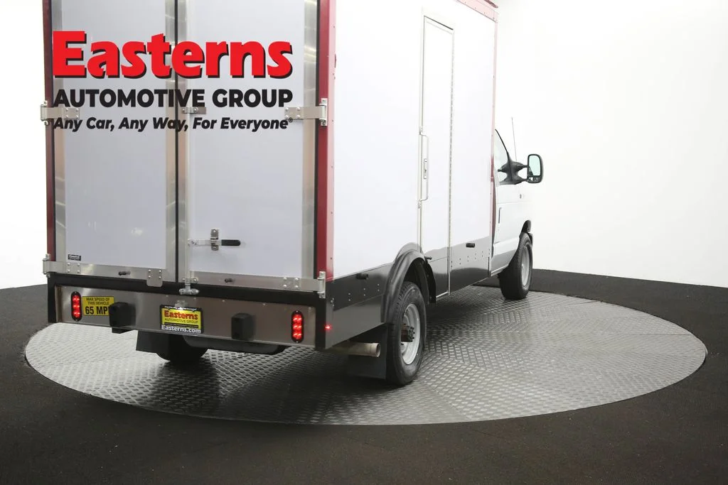 Used 2023 White Ford Base image 38