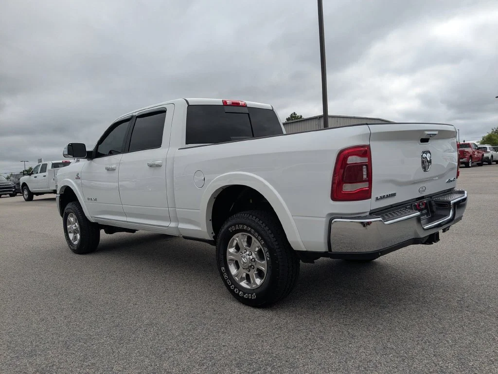 Used 2022 White Ram Laramie image 7