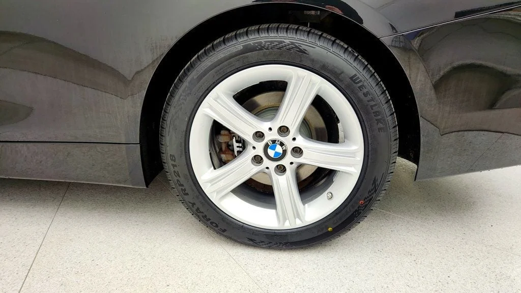 Used 2015 Black Sapphire Metallic BMW 428i xDrive image 9