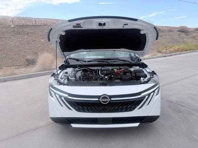 New 2026 Aspen White TriCoat Nissan SL image 37