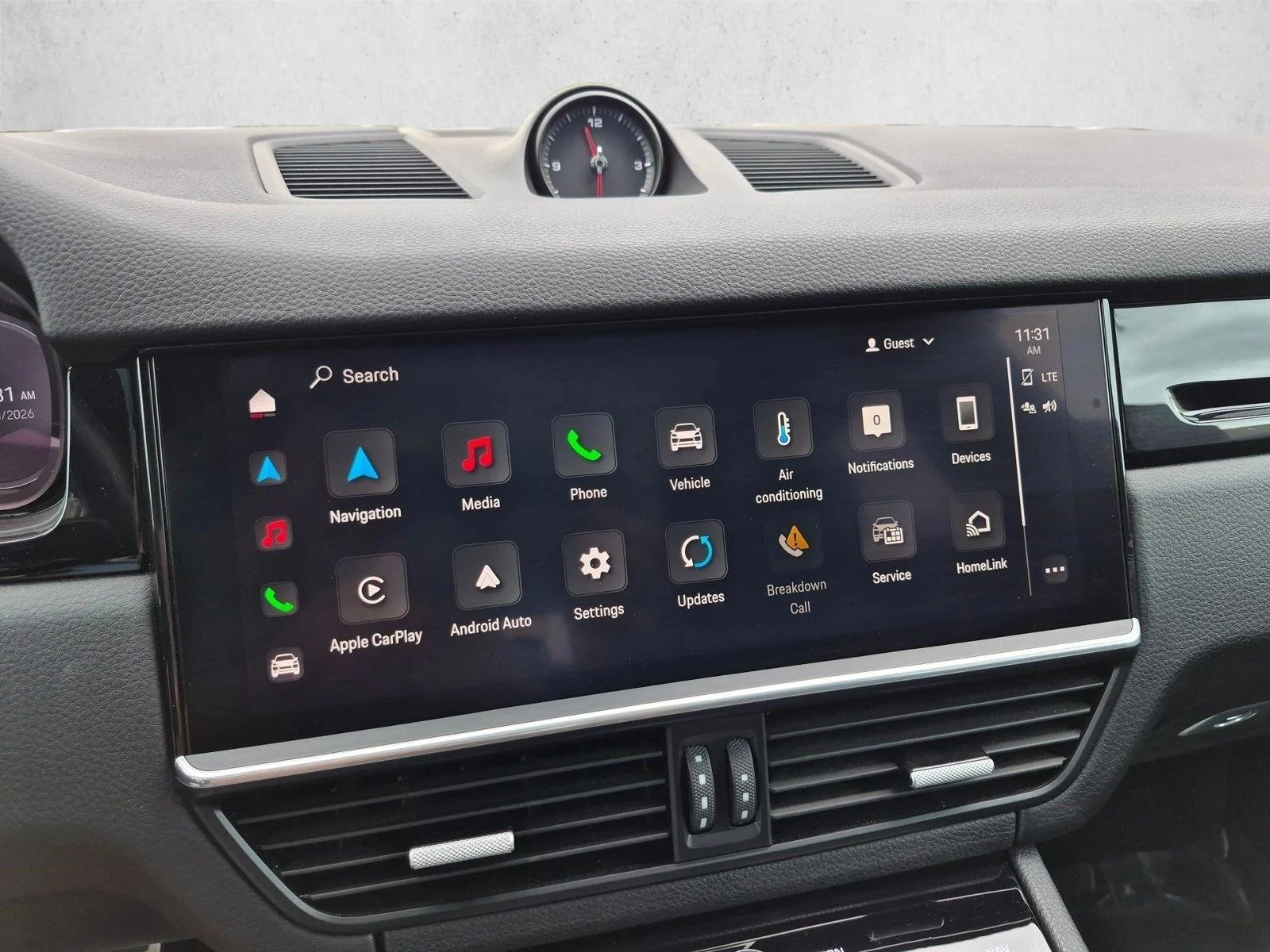 2023 Porsche Cayenne Platinum Edition - Photo 13