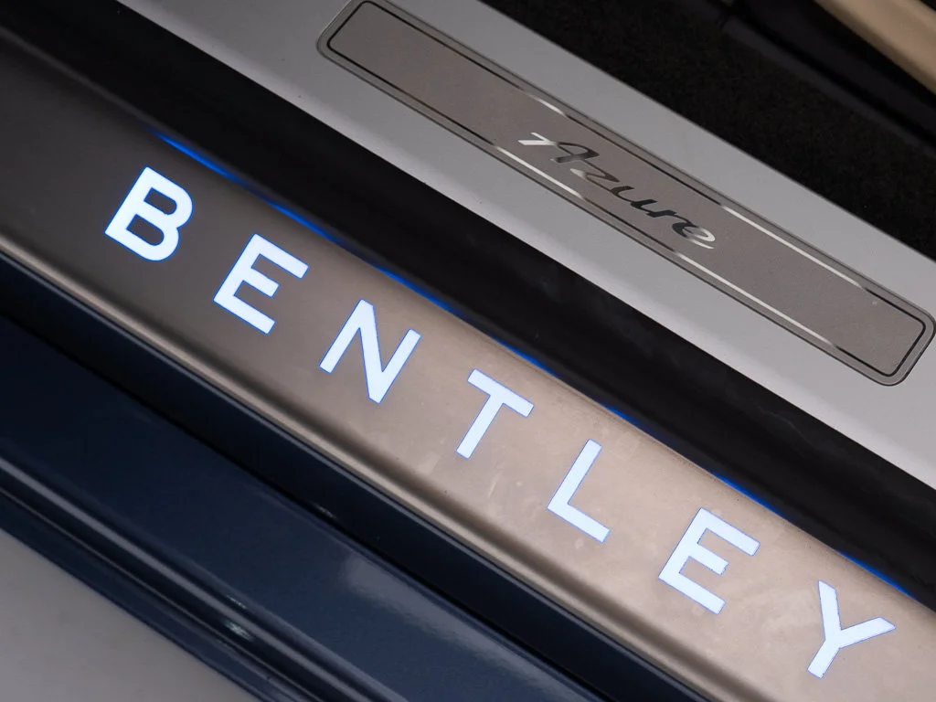 Certified Used 2023 Blue Crystal Bentley Azure Convertible image 21