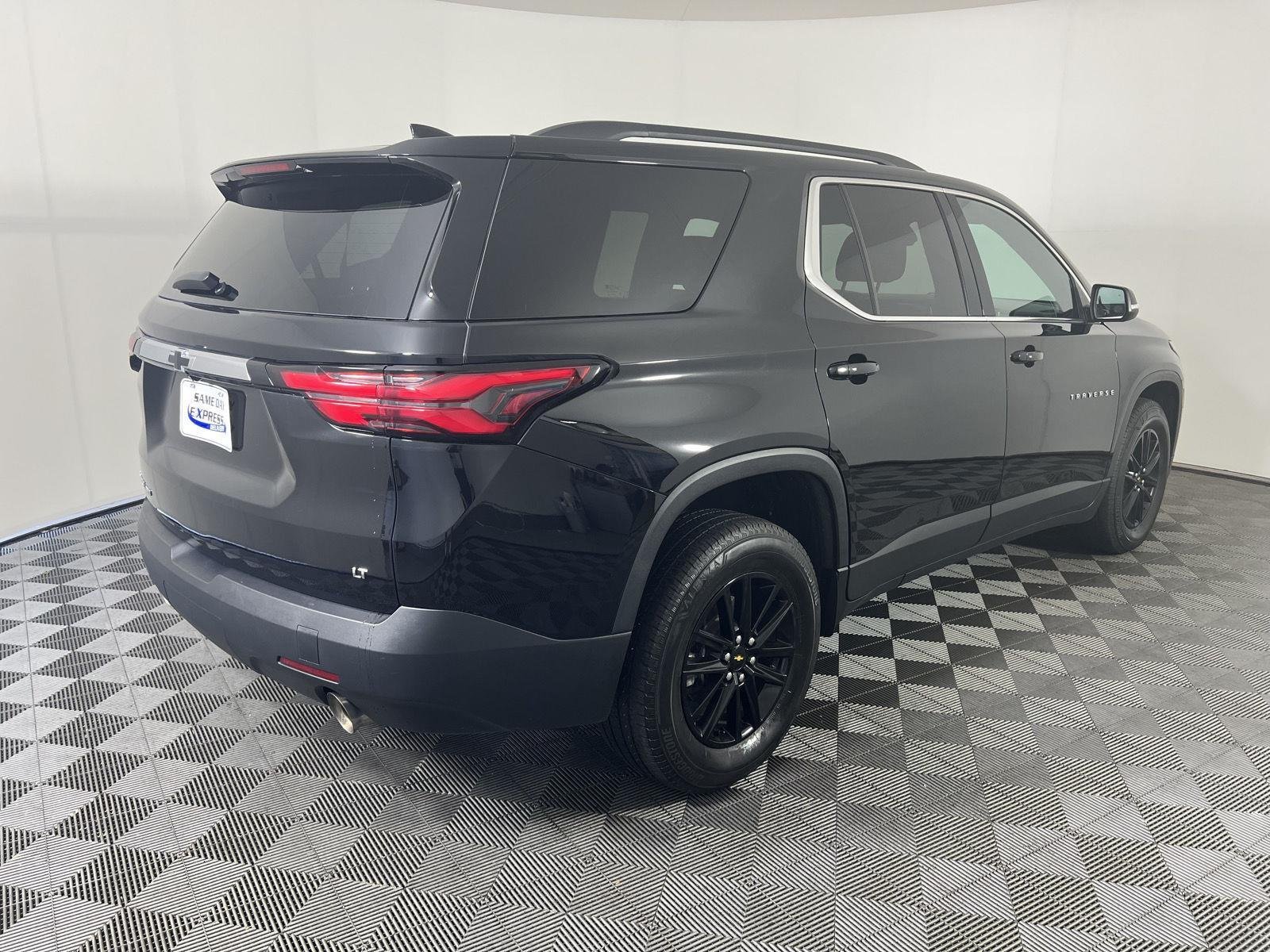 Used 2023 Black Metallic Chevrolet LT image 27