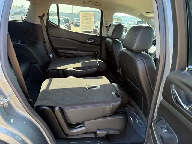 Used 2023 Sterling Metallic GMC SLT image 45