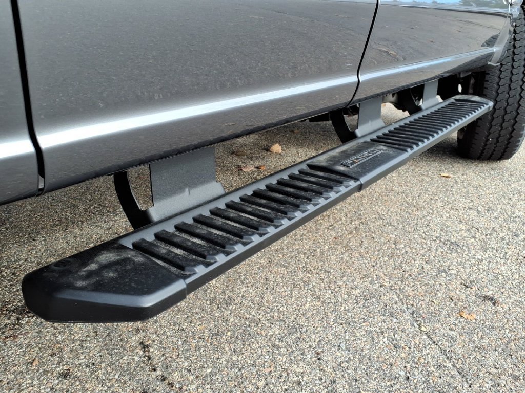 New 2027 Carbonized Gray Metallic Ford F-350® XLT image 10