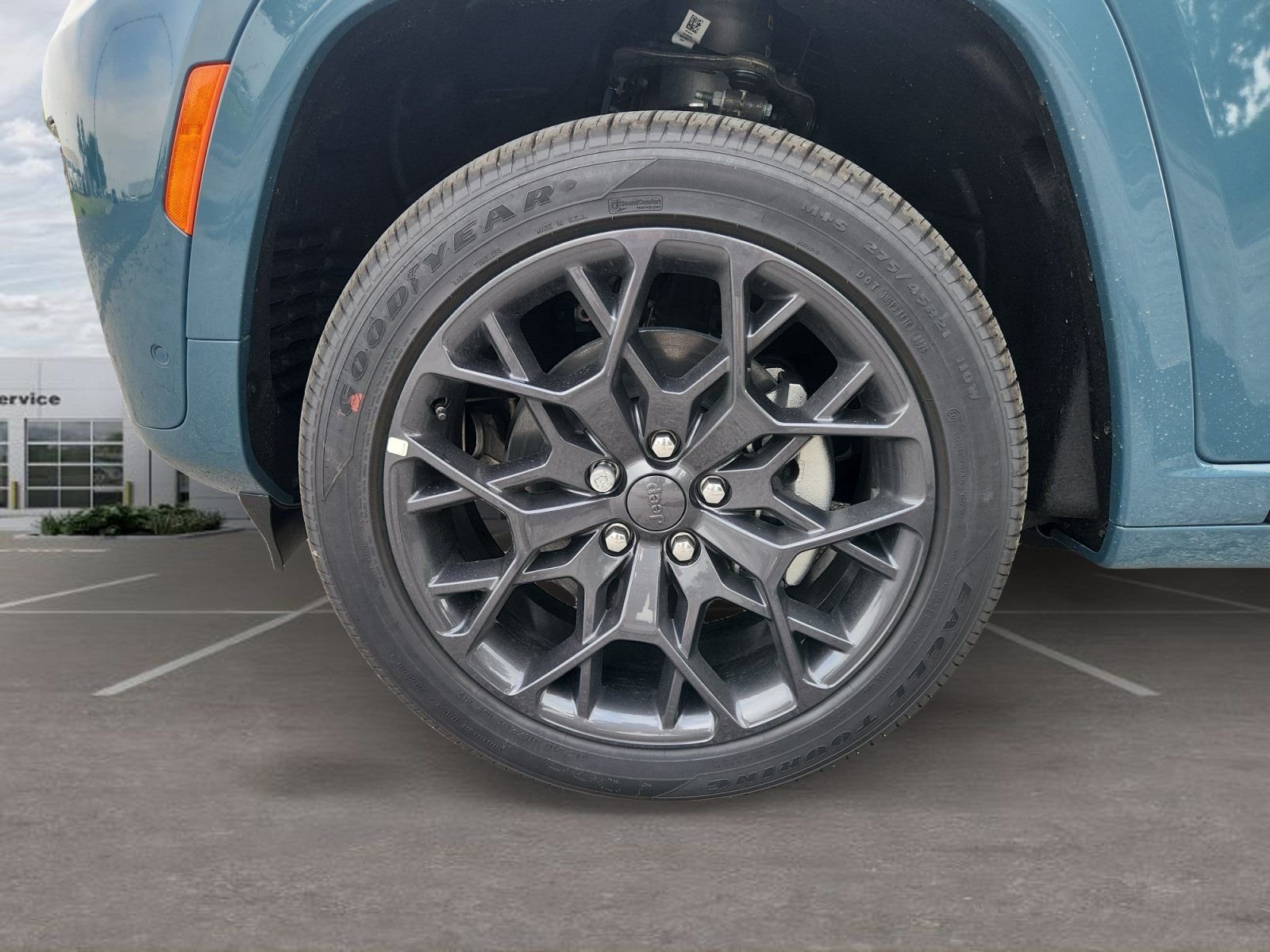New 2026 Steel Blue Exterior Paint Jeep Summit image 10