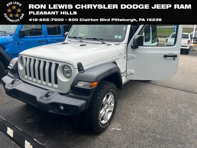 Certified Used 2018 White Jeep Unlimited Sport S image 1