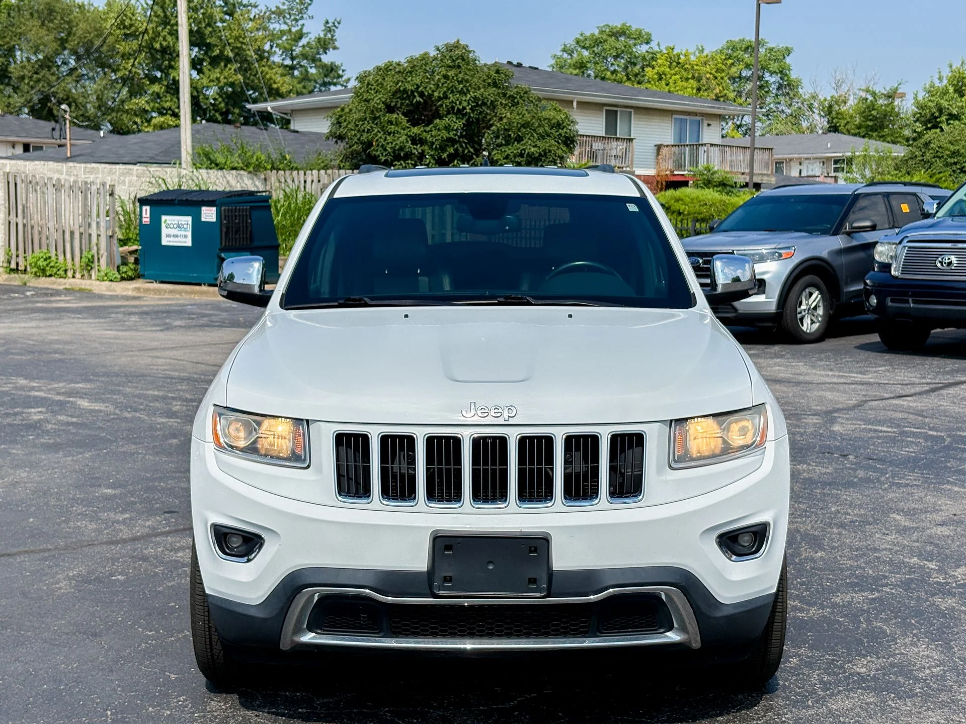 Used 2016 White Jeep Limited image 3