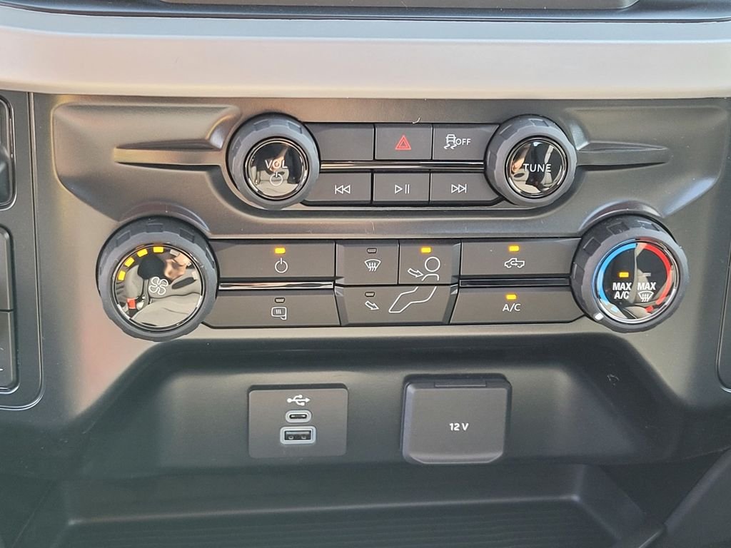 2026 Ford F-250 Super Duty XL - Photo 10