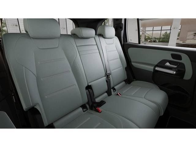 New 2026 Night Black Mercedes-Benz GLB 250 image 5