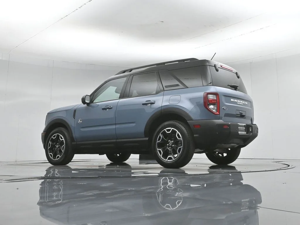 Certified Used 2025 Gray Ford Outer Banks image 53