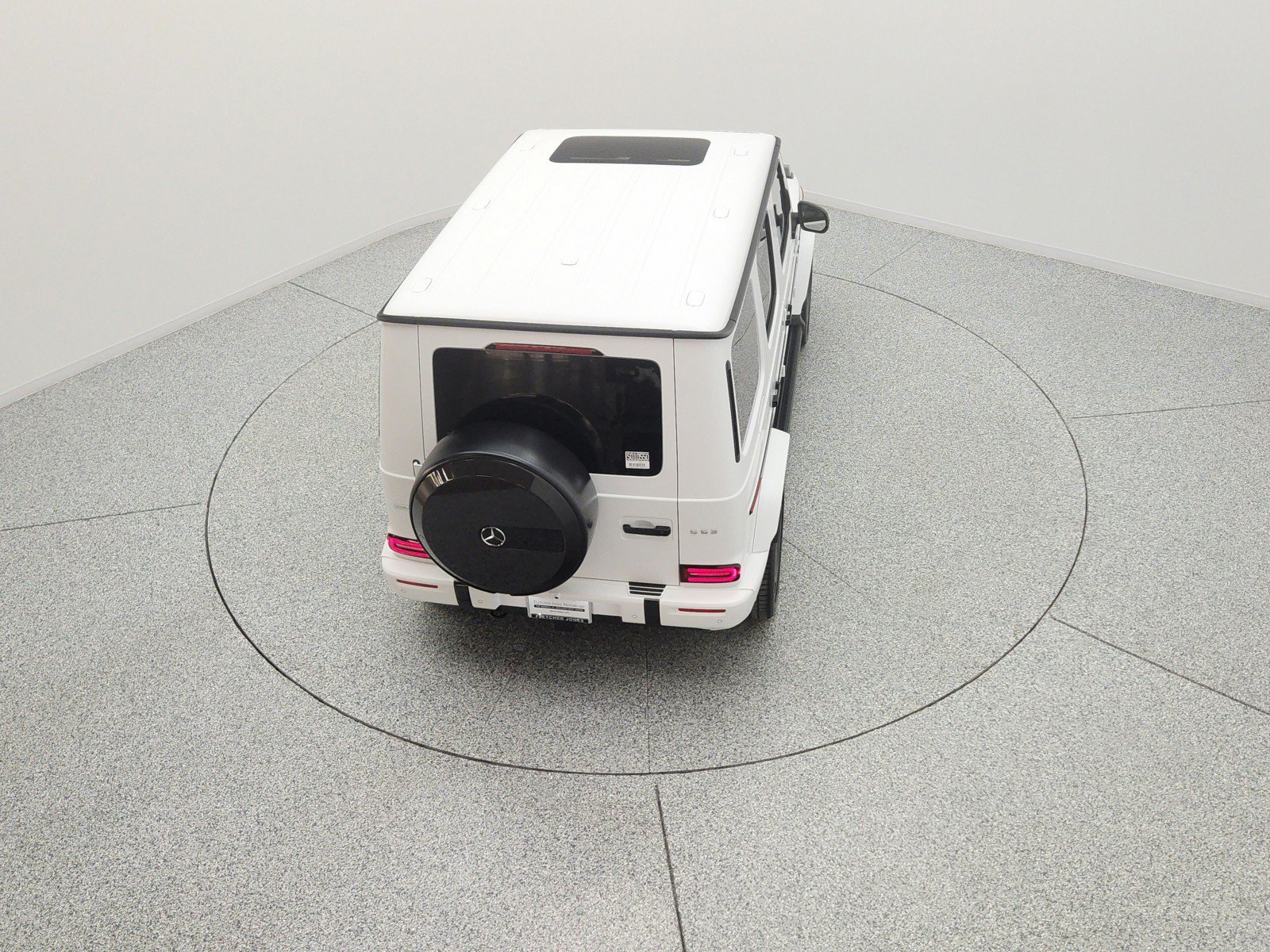 New 2026 MANUFAKTUR Moonlight White Magno Mercedes-Benz AMG® G 63 SUV image 37