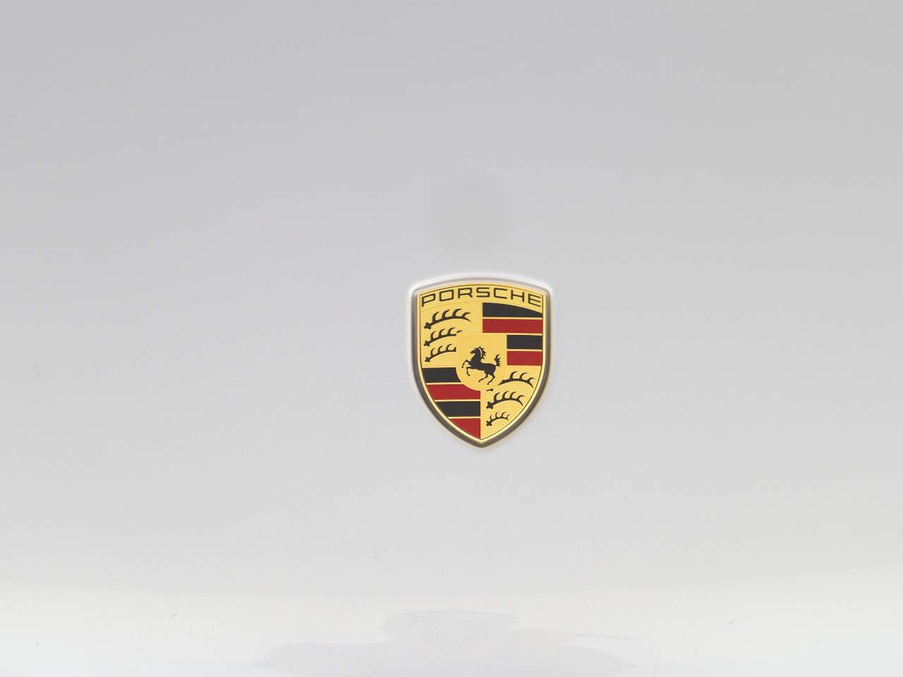 Certified Used 2025 Dolomite Silver Metallic Porsche  image 25