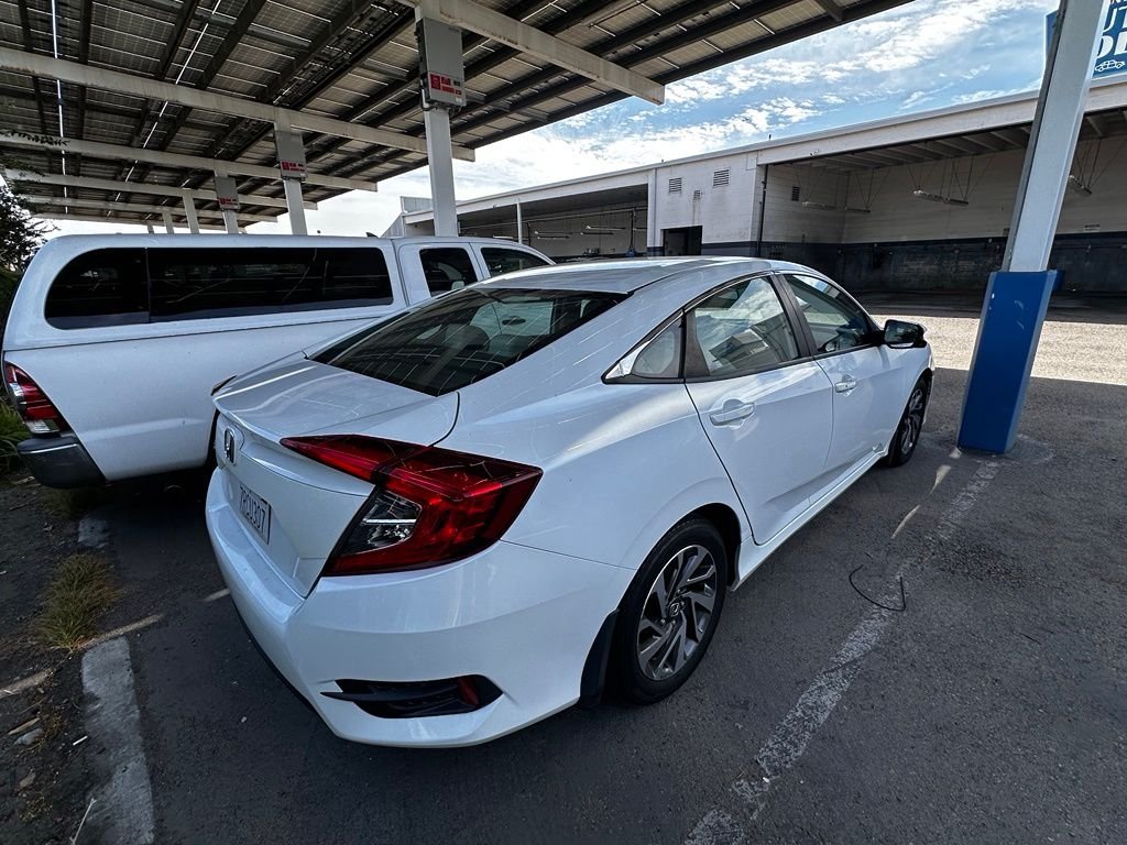 Used 2016 White Orchid Pearl Honda EX image 25