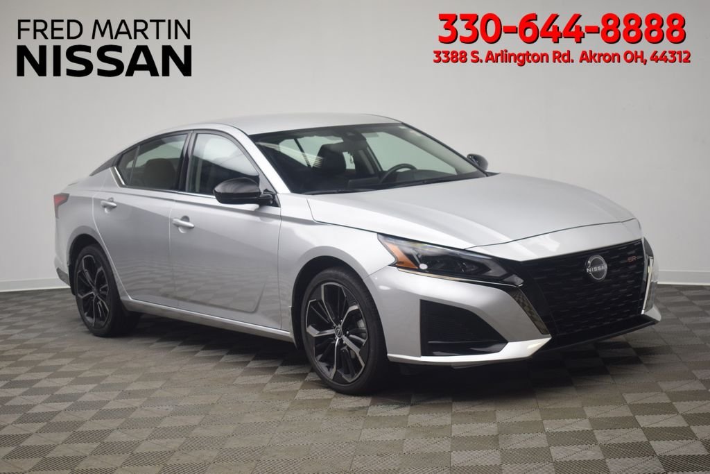 2024 Nissan Altima SR