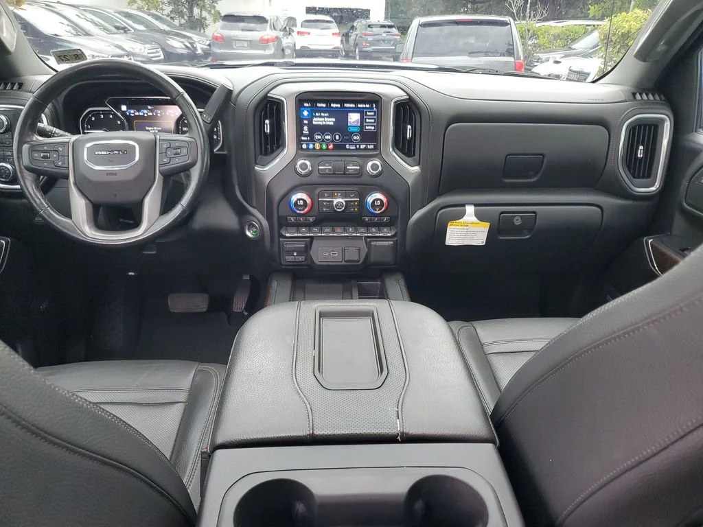 Used 2022 Black GMC Denali image 16