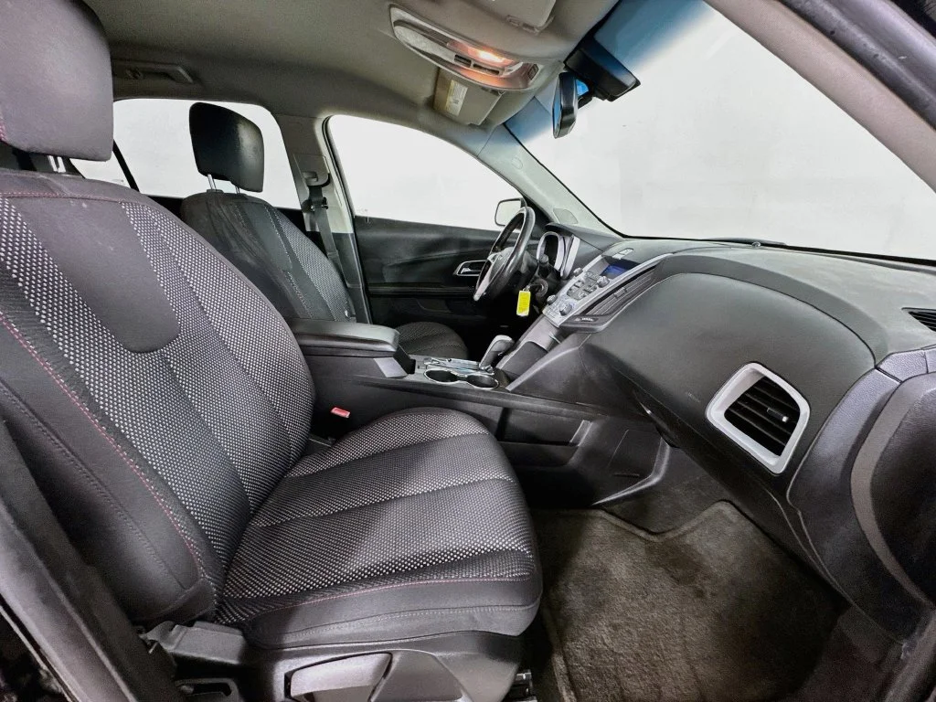 Used 2011 Black Chevrolet LT image 30