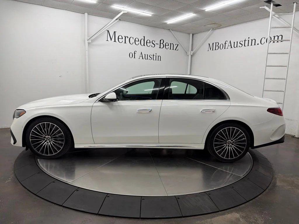 New 2027 White Mercedes-Benz E 350 image 4