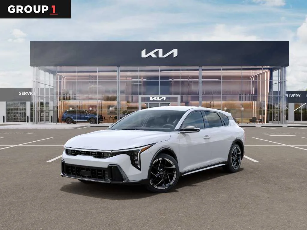2026 Kia K4 GT-Line AT Hatchback's photo