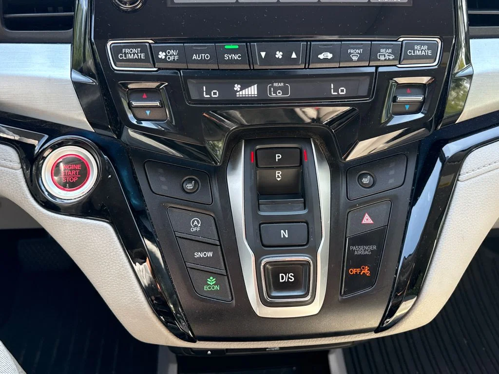 2021 Honda Odyssey Touring - Photo 23