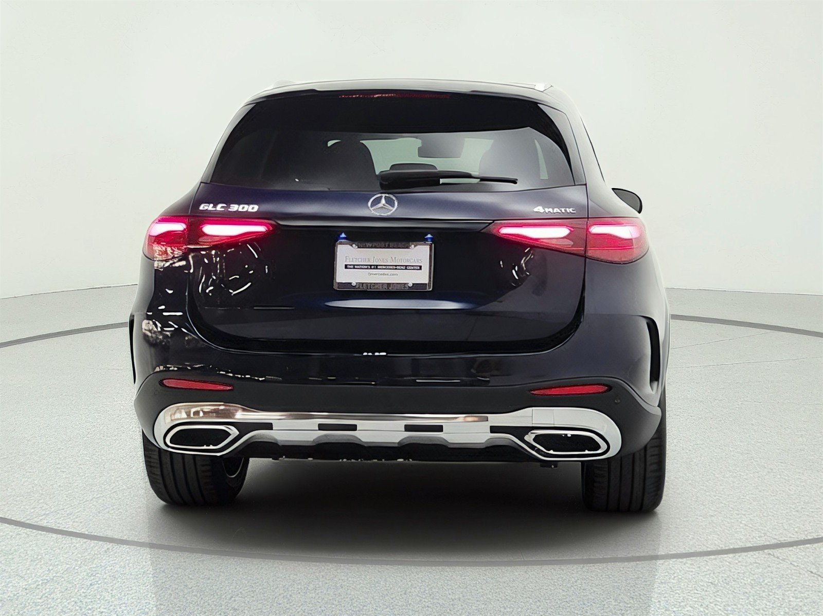 Used 2023 Nautical Blue Metallic Mercedes-Benz GLC 300 4MATIC® SUV image 6