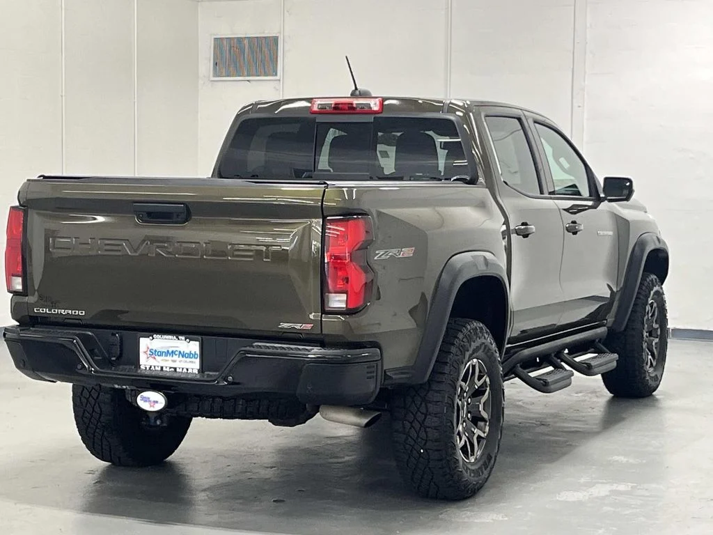 Used 2025 Harvest Bronze Metallic Chevrolet ZR2 image 8