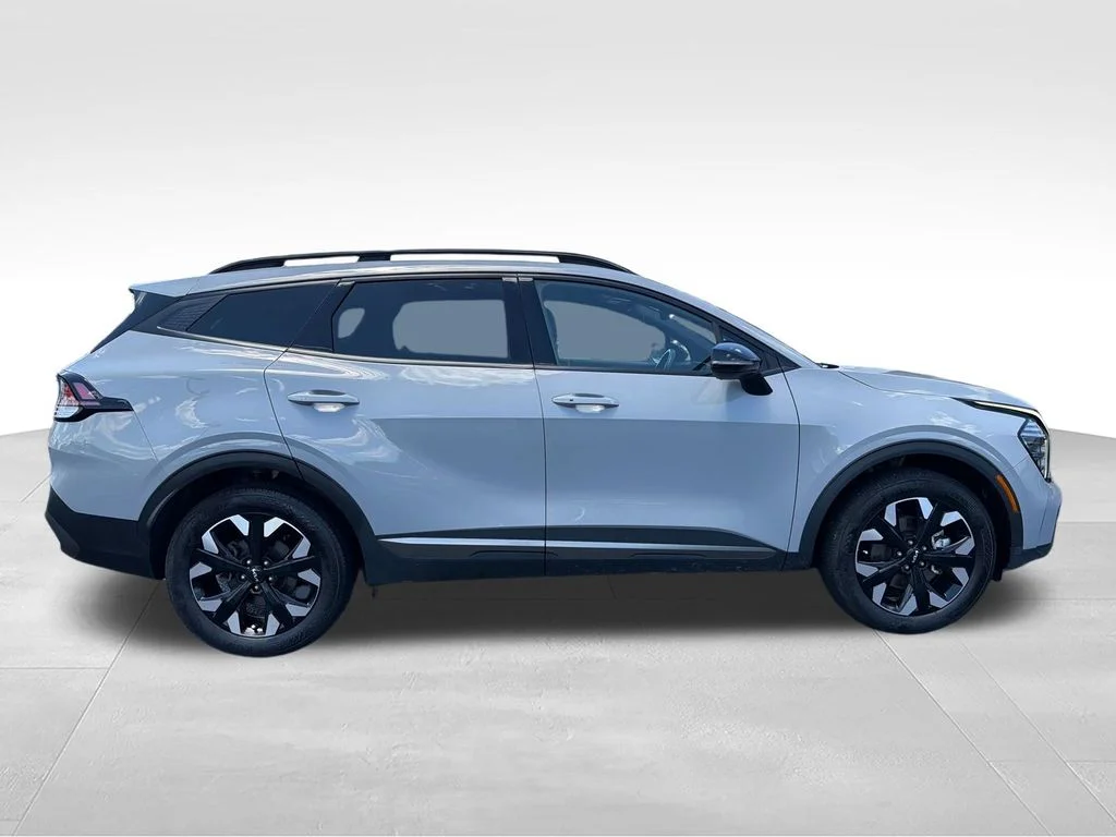 Used 2024 Gray Kia X-Line image 7