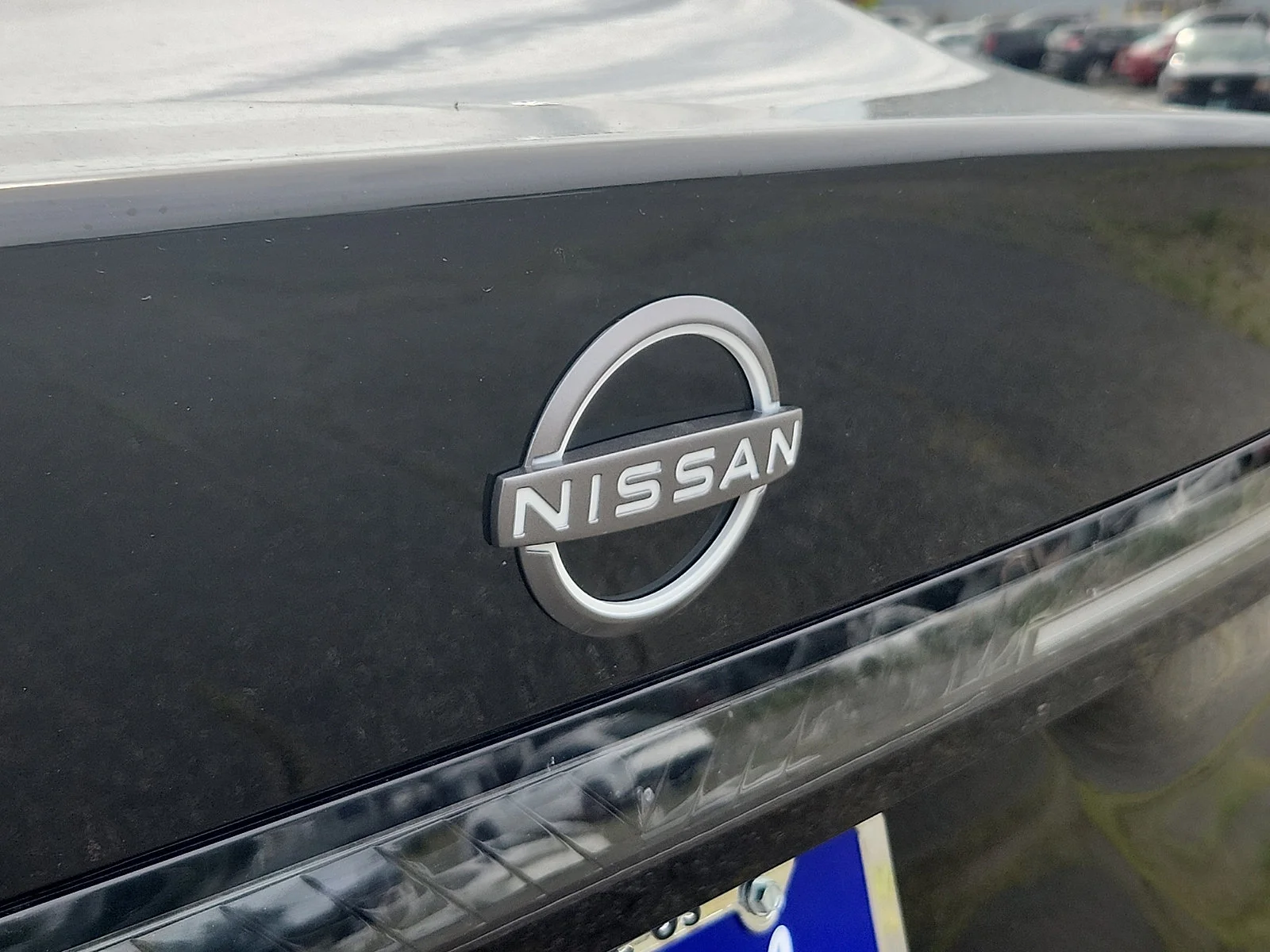 New 2026 Super Black Nissan SV image 22