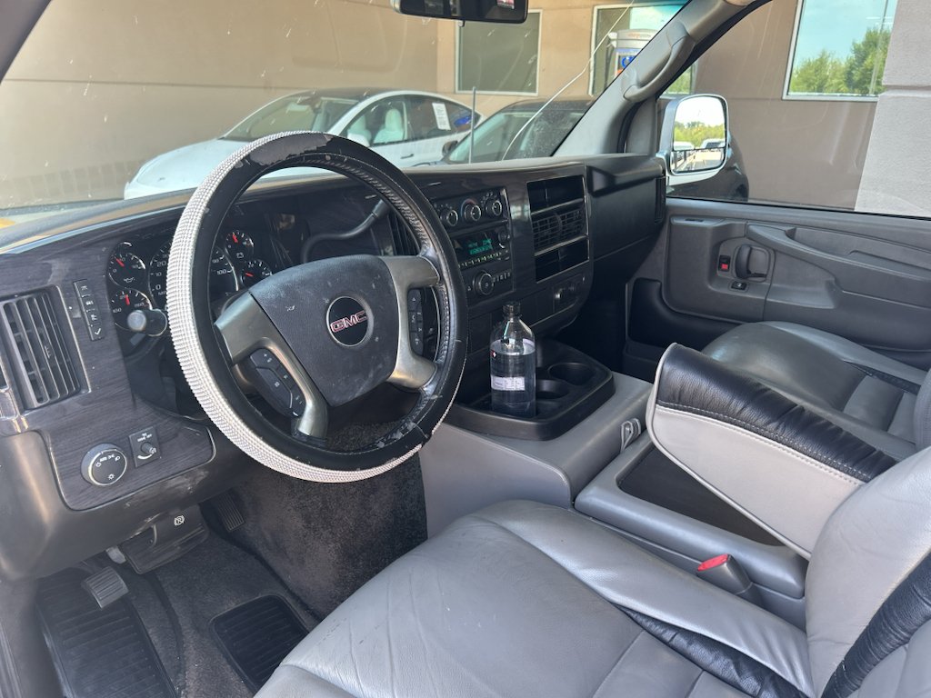 Used 2014 Quicksilver Metallic GMC Upfitter image 6