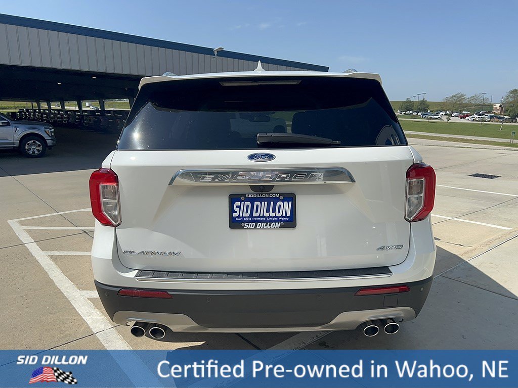 Certified Used 2022 Star White Metallic Tri-Coat Ford Platinum image 4
