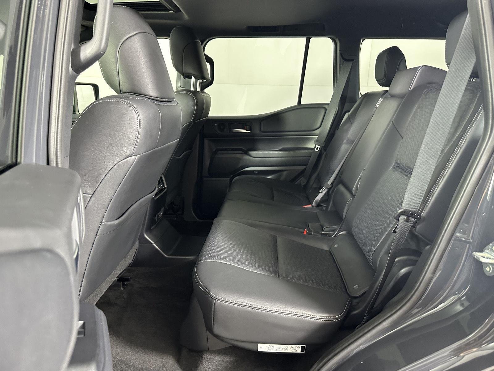 Used 2025 Underground Toyota Base image 29