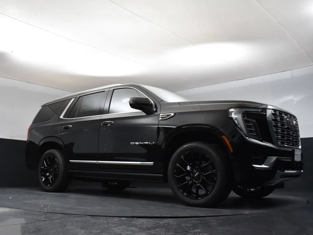 2026 GMC Yukon Denali - Photo 29