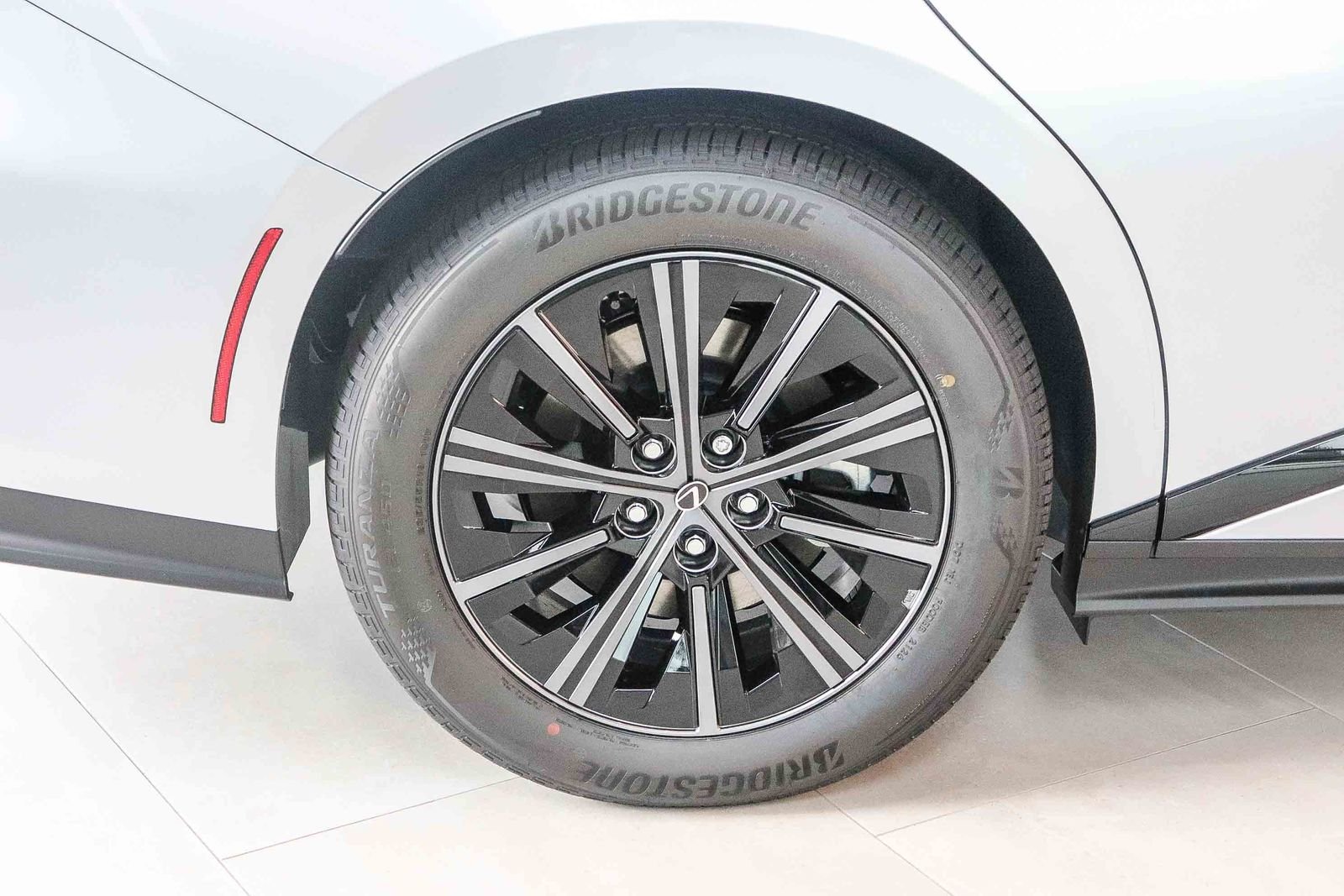 2026 Lexus ES BEV 500e Premium AWD - Photo 8