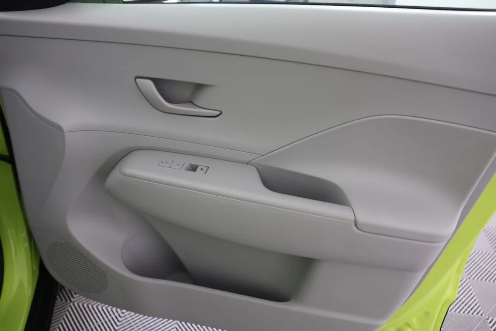 Used 2024 Yellow Hyundai SEL image 26