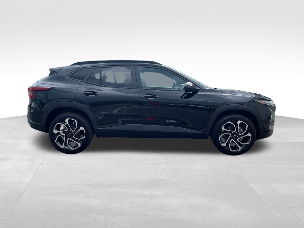 New 2026 Mosaic Black Metallic Chevrolet 2RS image 6