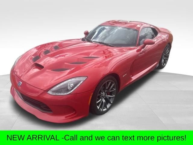Used 2014 Red Dodge SRT image 1