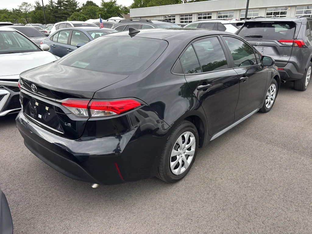 Used 2024 Midnight Black Metallic Toyota LE image 29