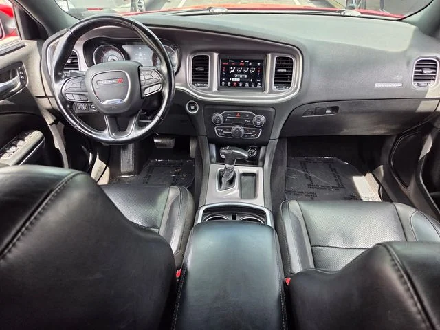 Used 2022 Red Dodge SXT image 14