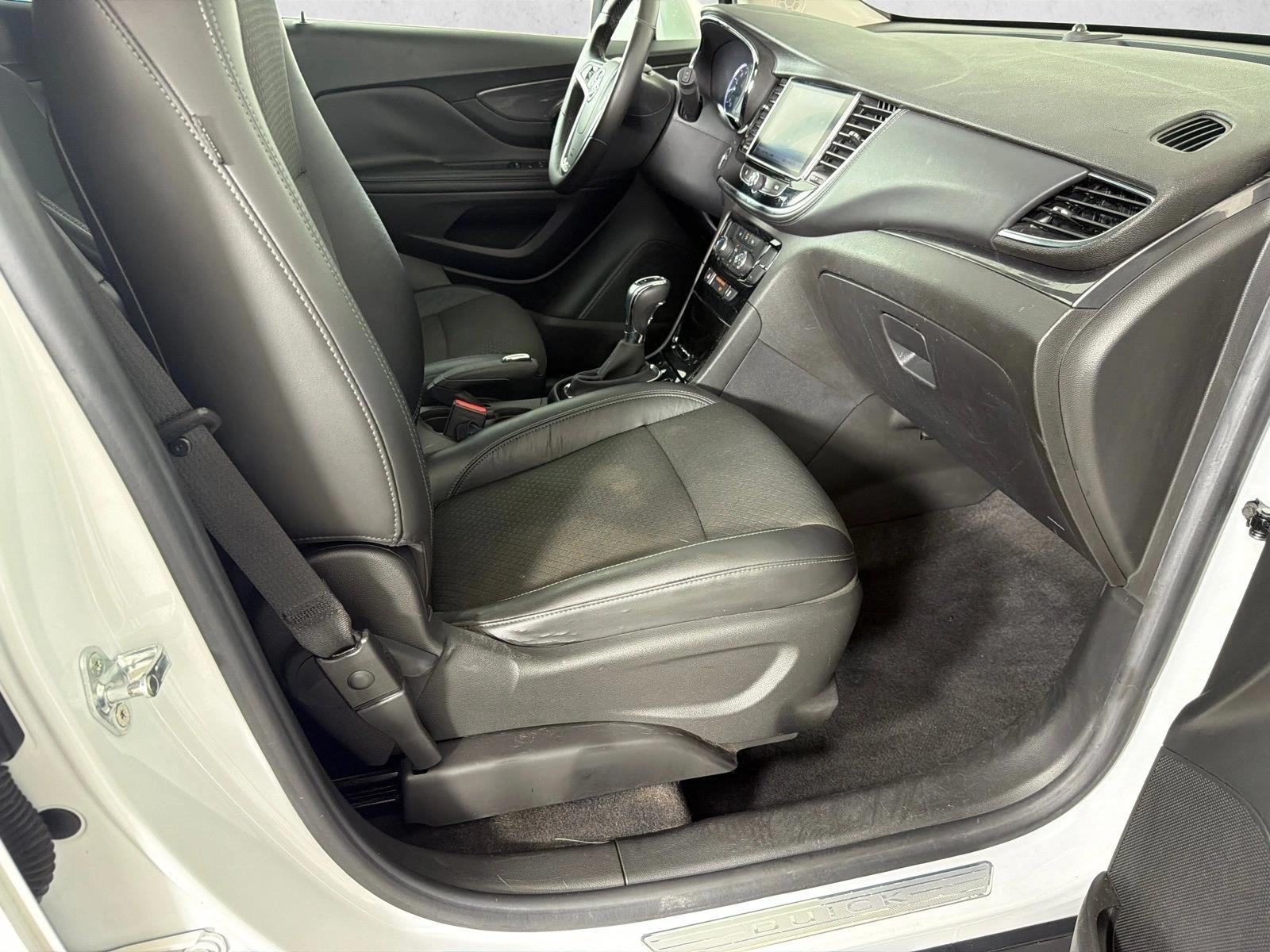 Used 2017 Summit White Buick Preferred image 13