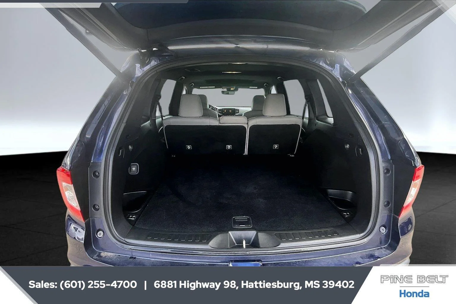 Used 2019 Obsidian Blue Pearl Honda Elite AWD image 21